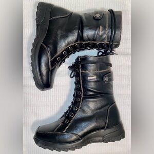 Women’s MANATHAN black fully isolated winter black boots with inner zip size 5‎